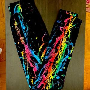 Electric yoga leggings